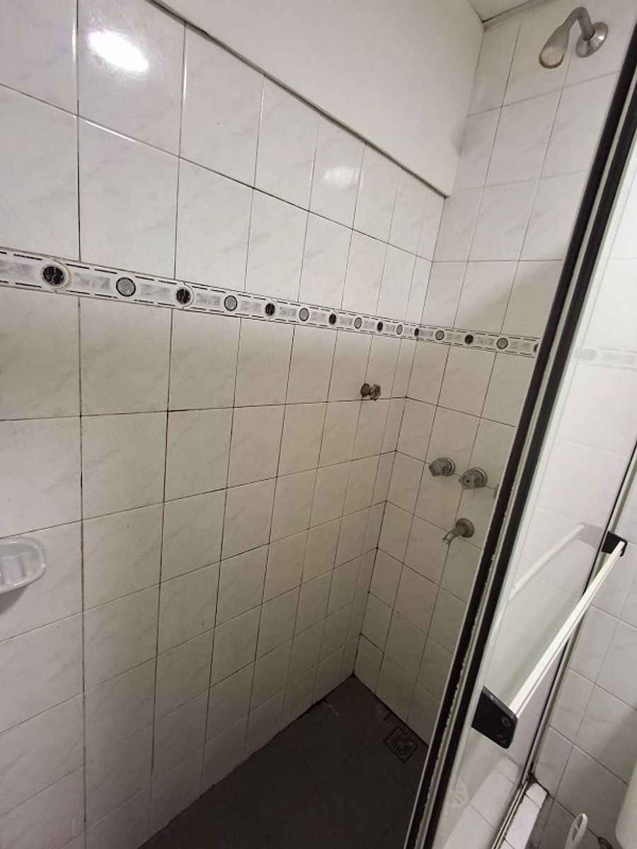DARRAGUEIRA 200 · Lomas De Zamora — foto 8
