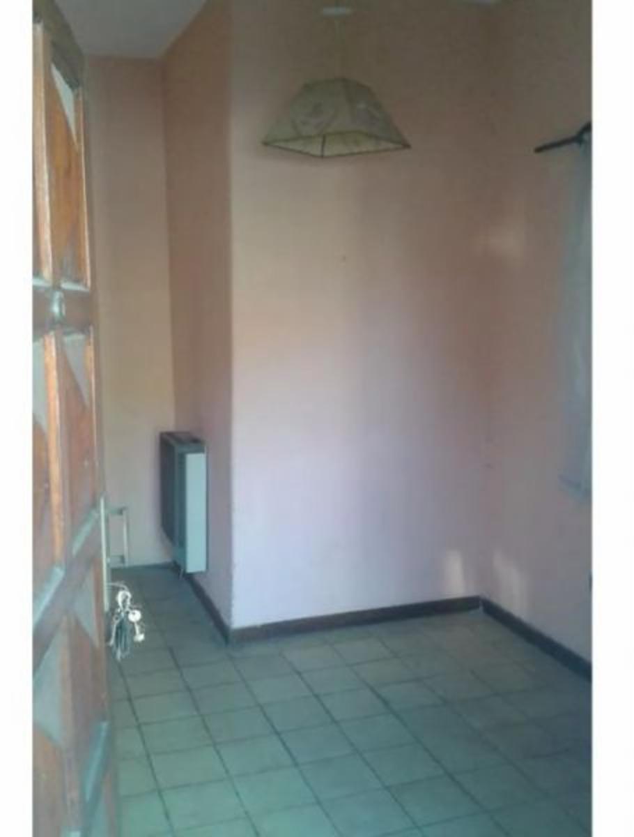 Amenedo 3300 · Almirante Brown — foto 3