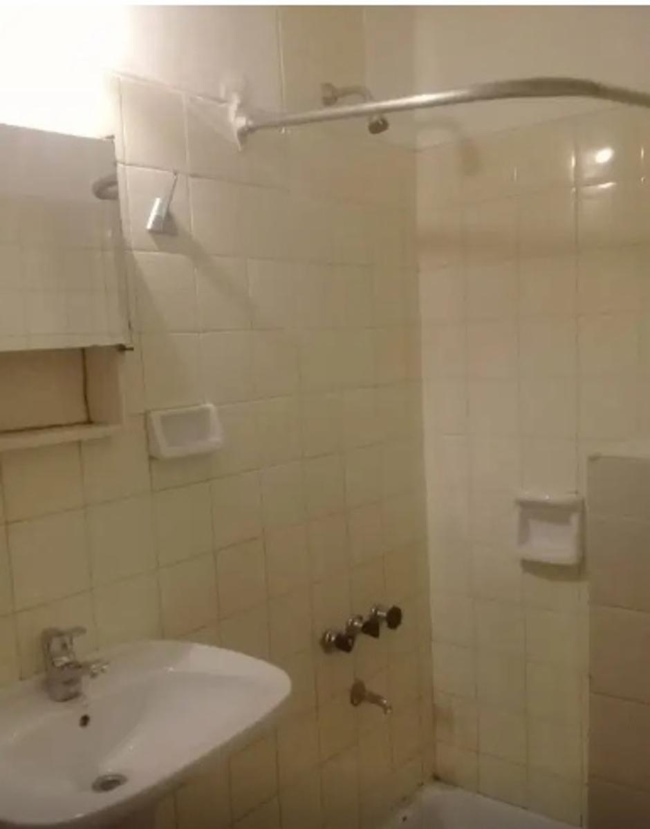 DEPARTAMENTO DE 3 AMBIENTES CERCA DE ACCESO OESTE Y VERGARA.