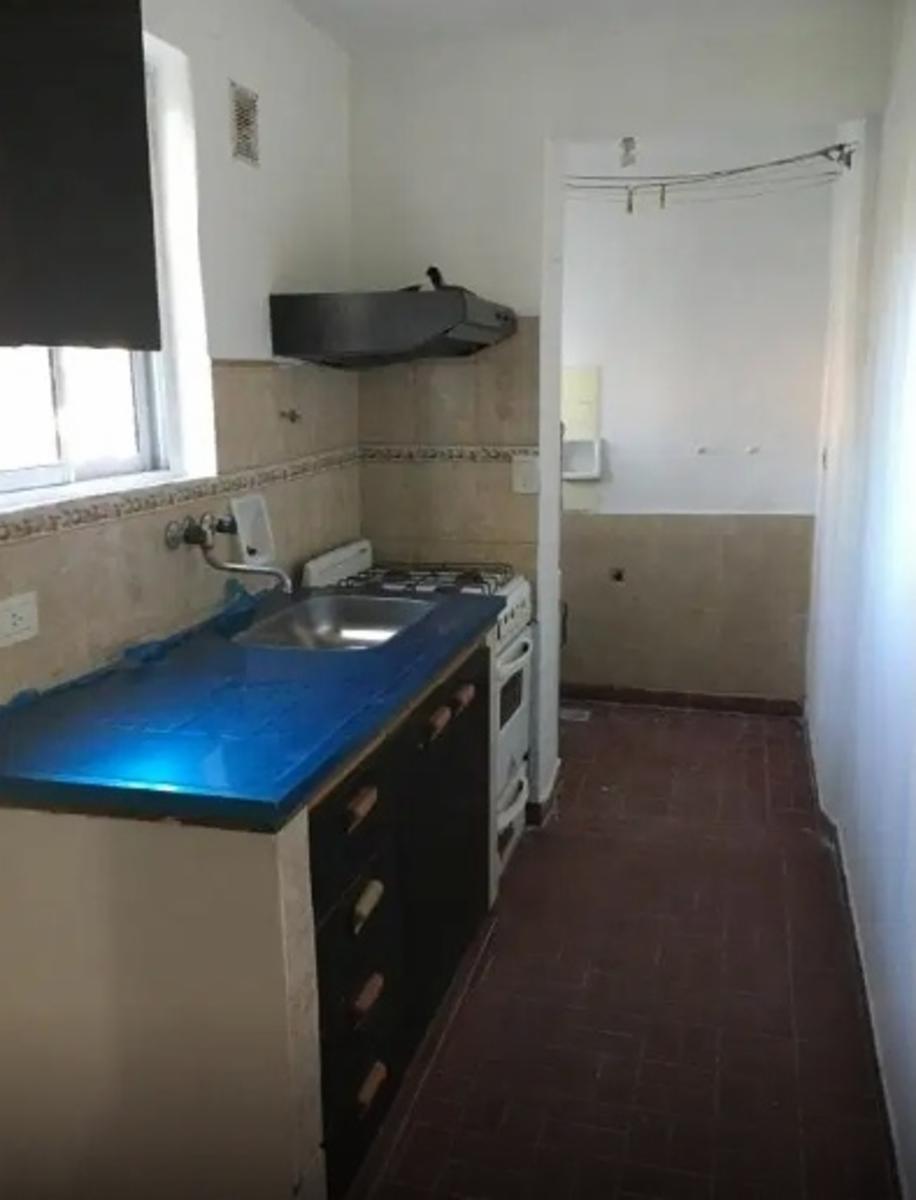 Eduardo Bradley al 300 · Hurlingham — foto 3