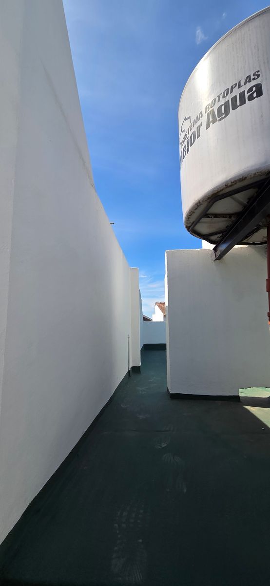 92 joaquin v gonzalez 2805 · San Martín — foto 57