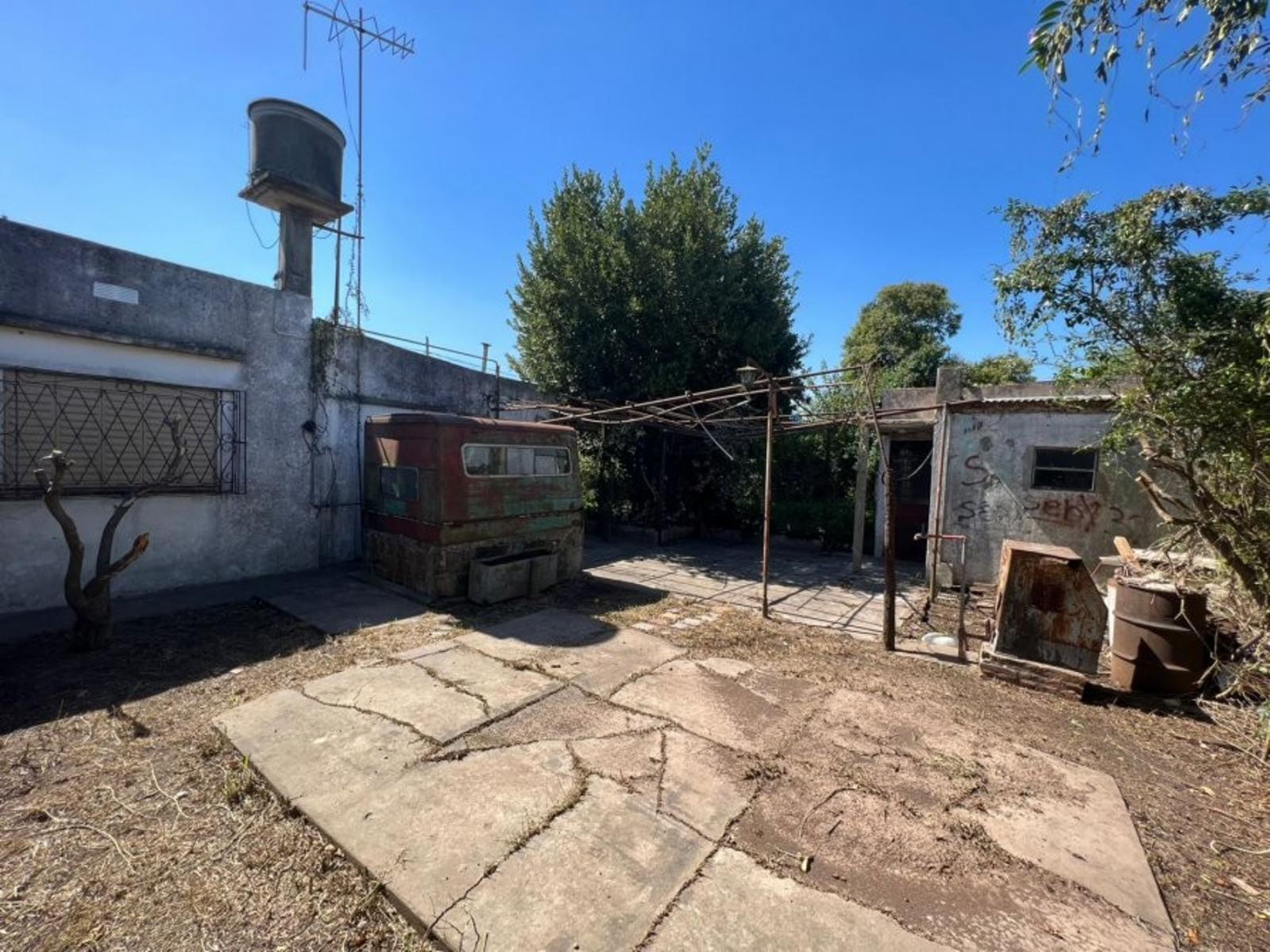 SAAVEDRA 176 · Ezeiza — foto 11
