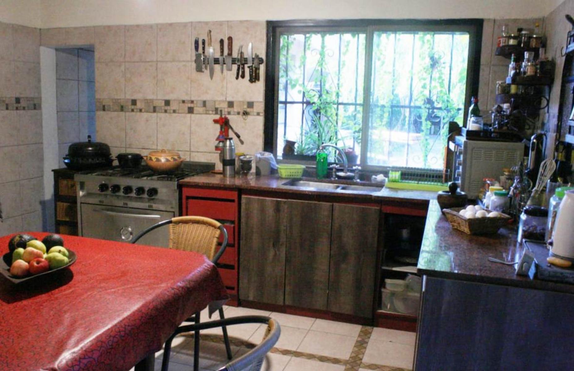 PARAGUAY 1045 · Morón — foto 7