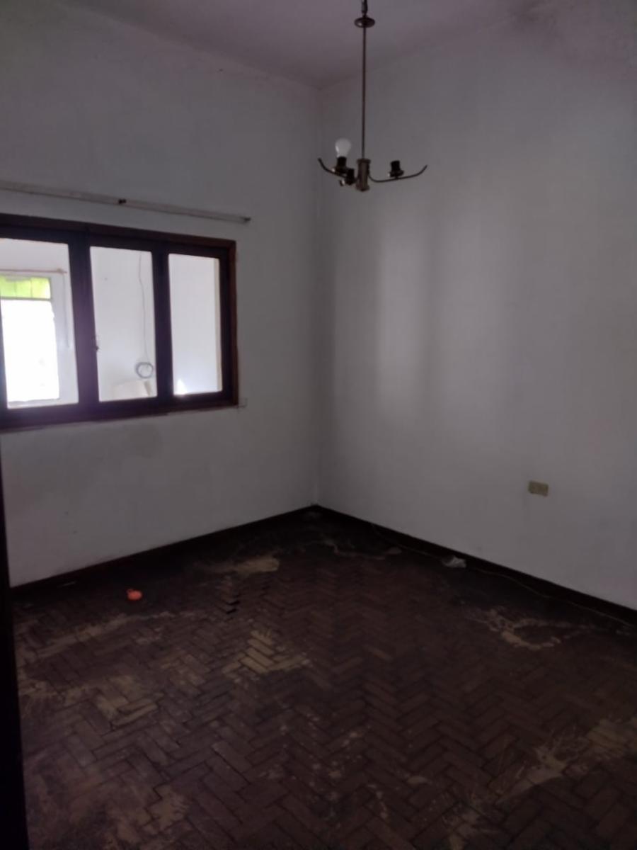 Republica de Eslovenia 2495 · Morón — foto 10