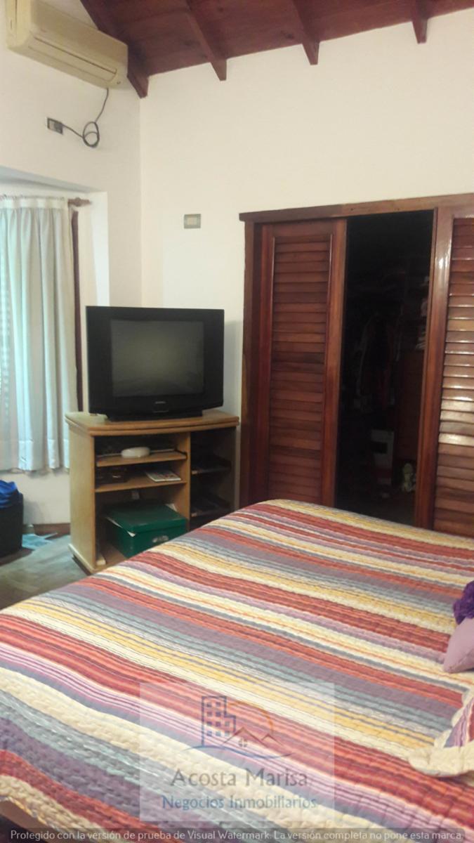 MANUELITA DE ROSAS 1700 · Lomas De Zamora — foto 13