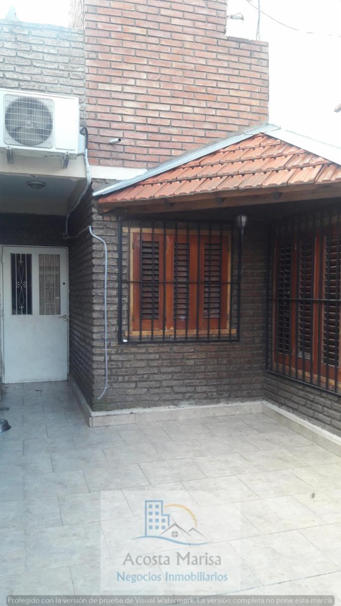 MANUELITA DE ROSAS 1700 · Lomas De Zamora — foto 20