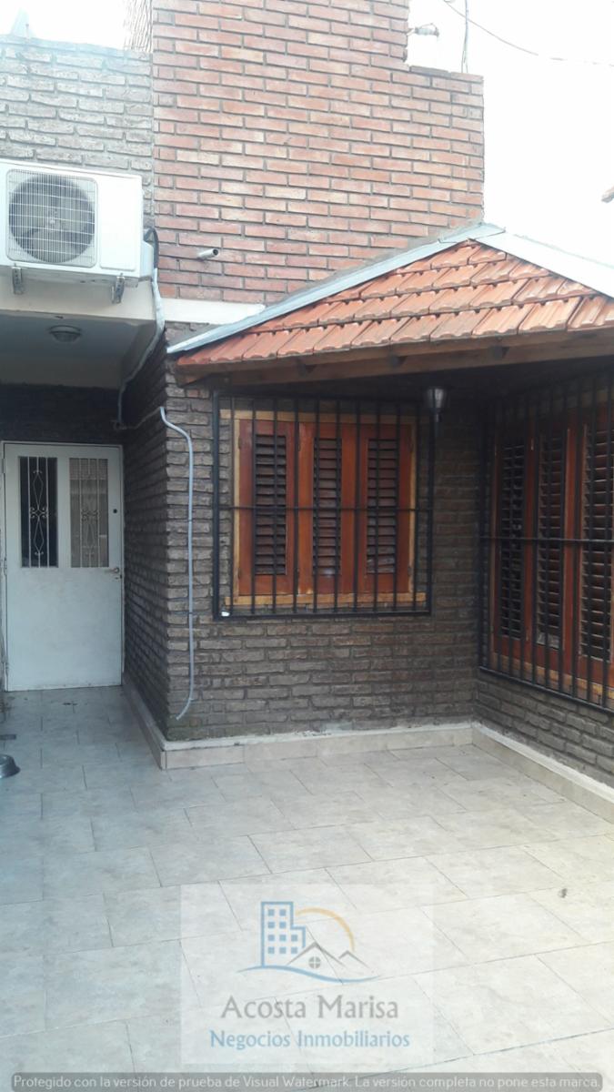 MANUELITA DE ROSAS 1700 · Lomas De Zamora — foto 21