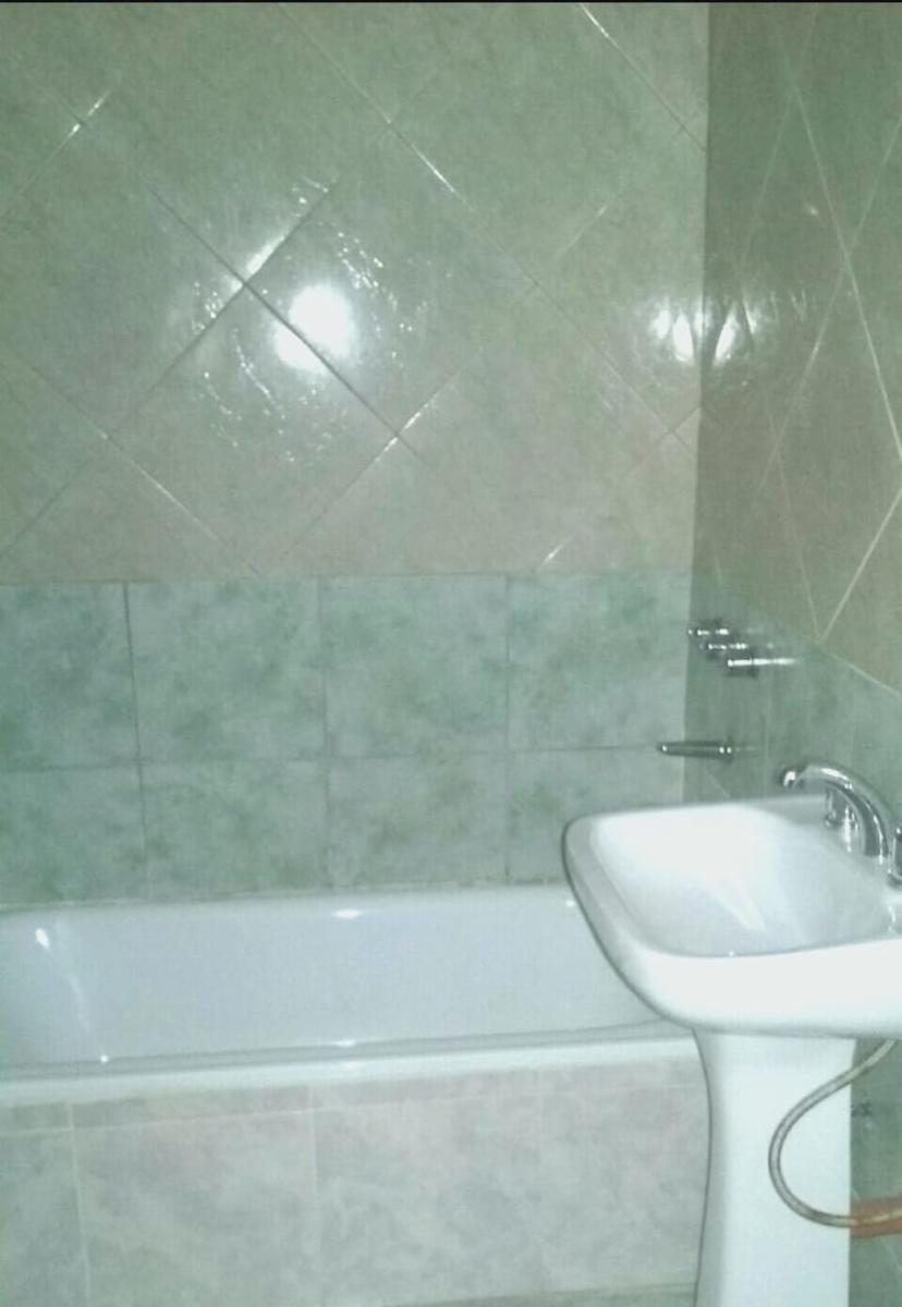 W. TATA AL 4500 · Tres De Febrero — foto 6