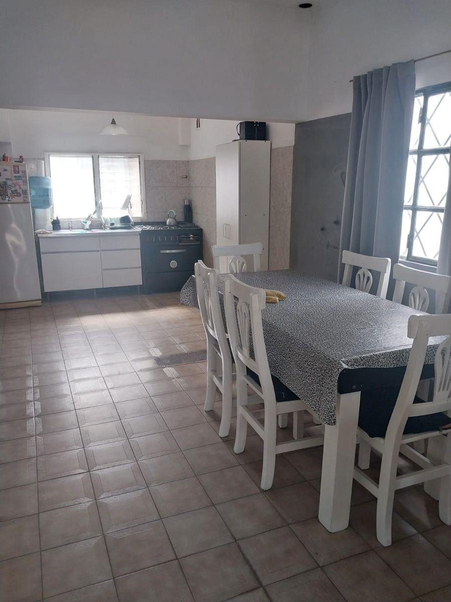 Florencia Nightingale 200 · Hurlingham — foto 13