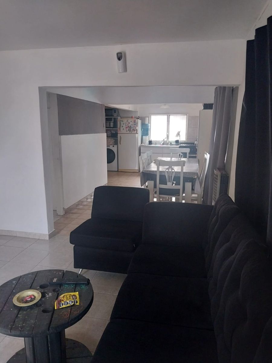 Florencia Nightingale 200 · Hurlingham — foto 5