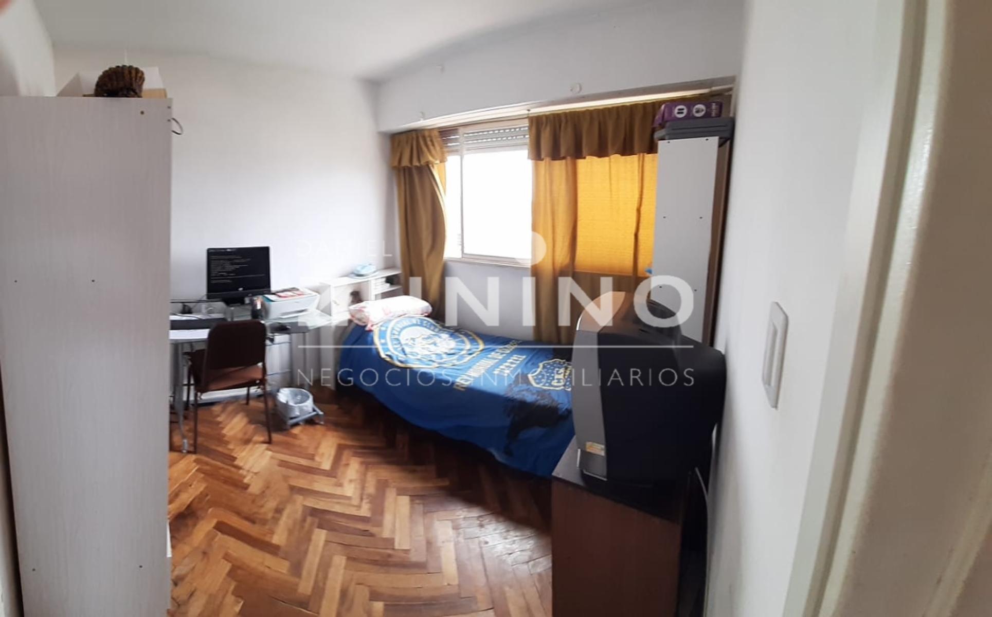 Departamento cuatro ambientes a la venta en San Miguel