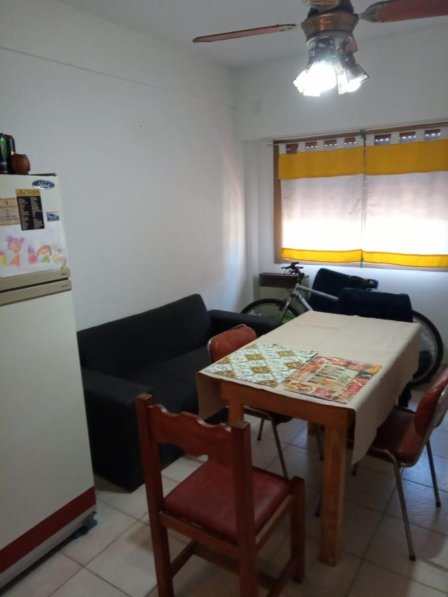 French 634 · Morón — foto 8