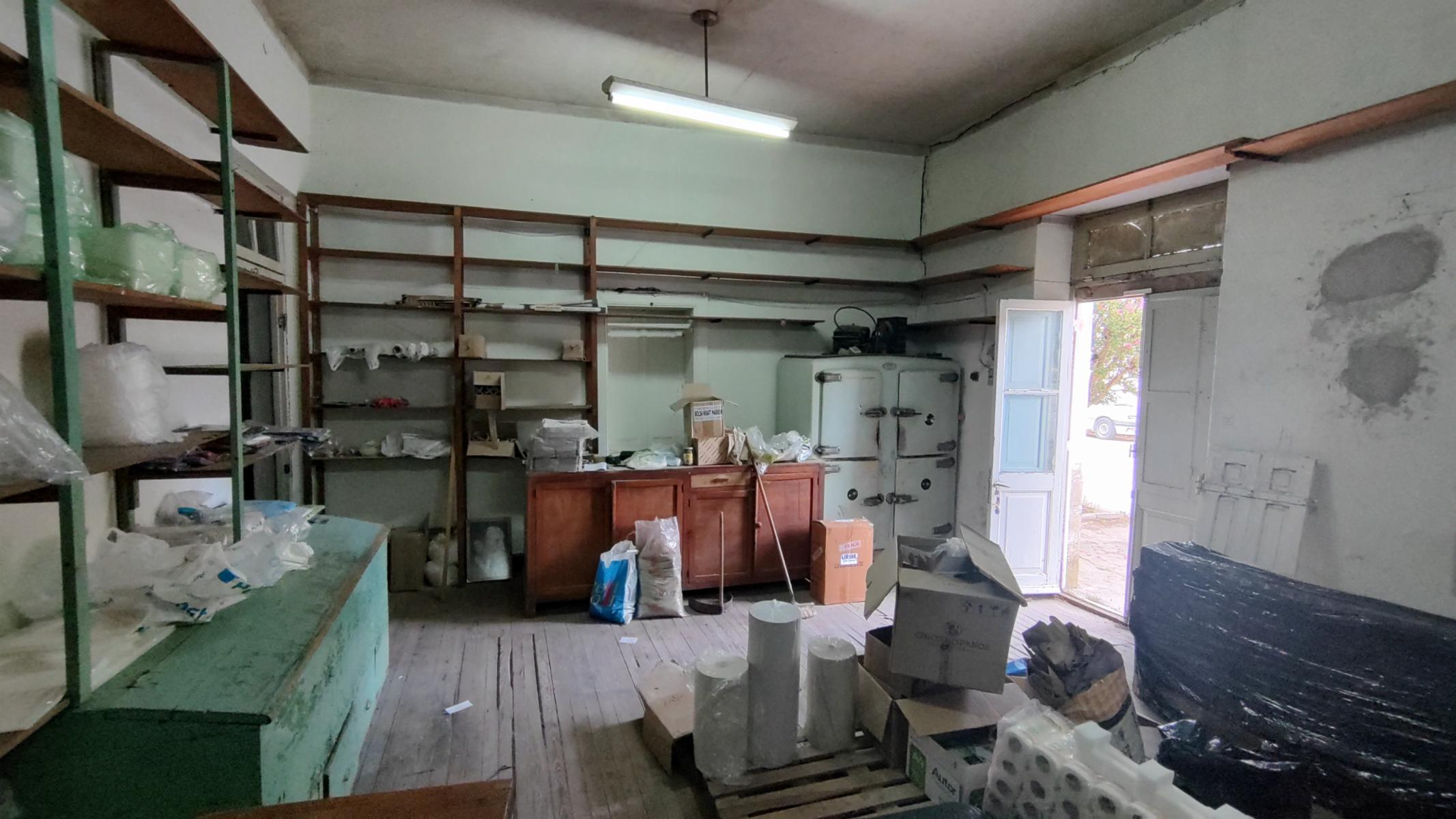 VENDO CASA C/LOCAL EN ORENSE (JP.RIGLOS 160) · Tres Arroyos — foto 20