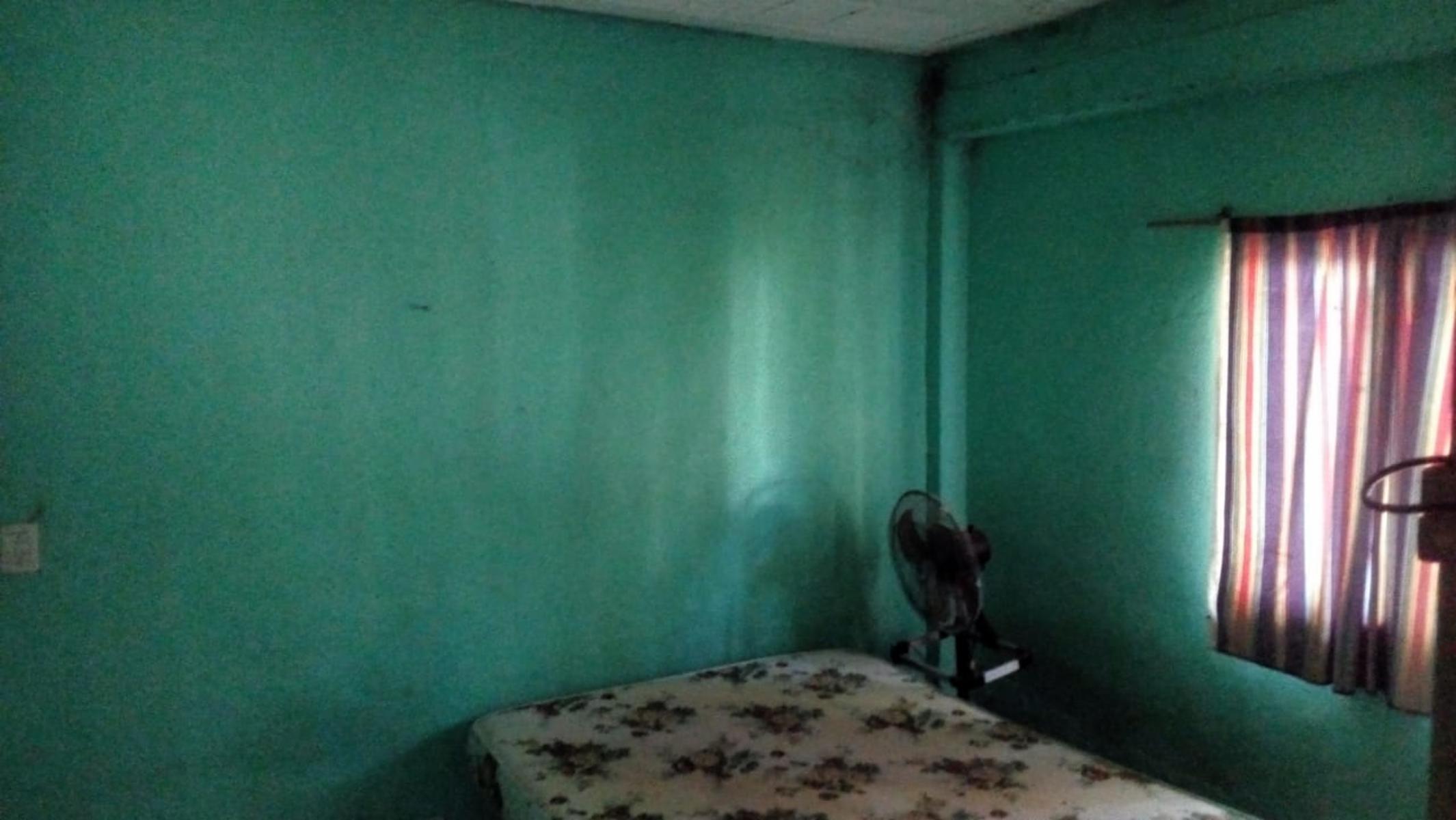 FERNANDEZ 900 · Escobar — foto 4