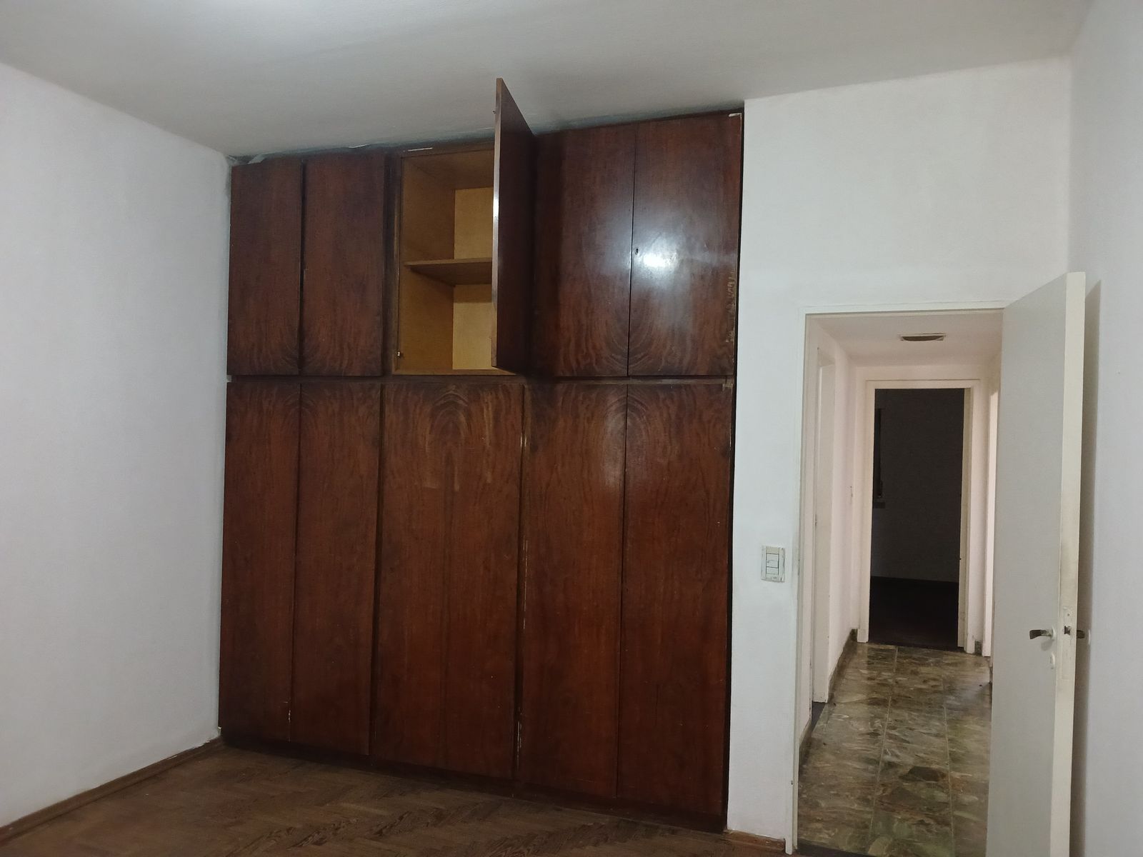 Bergamini 1400 · Morón — foto 3