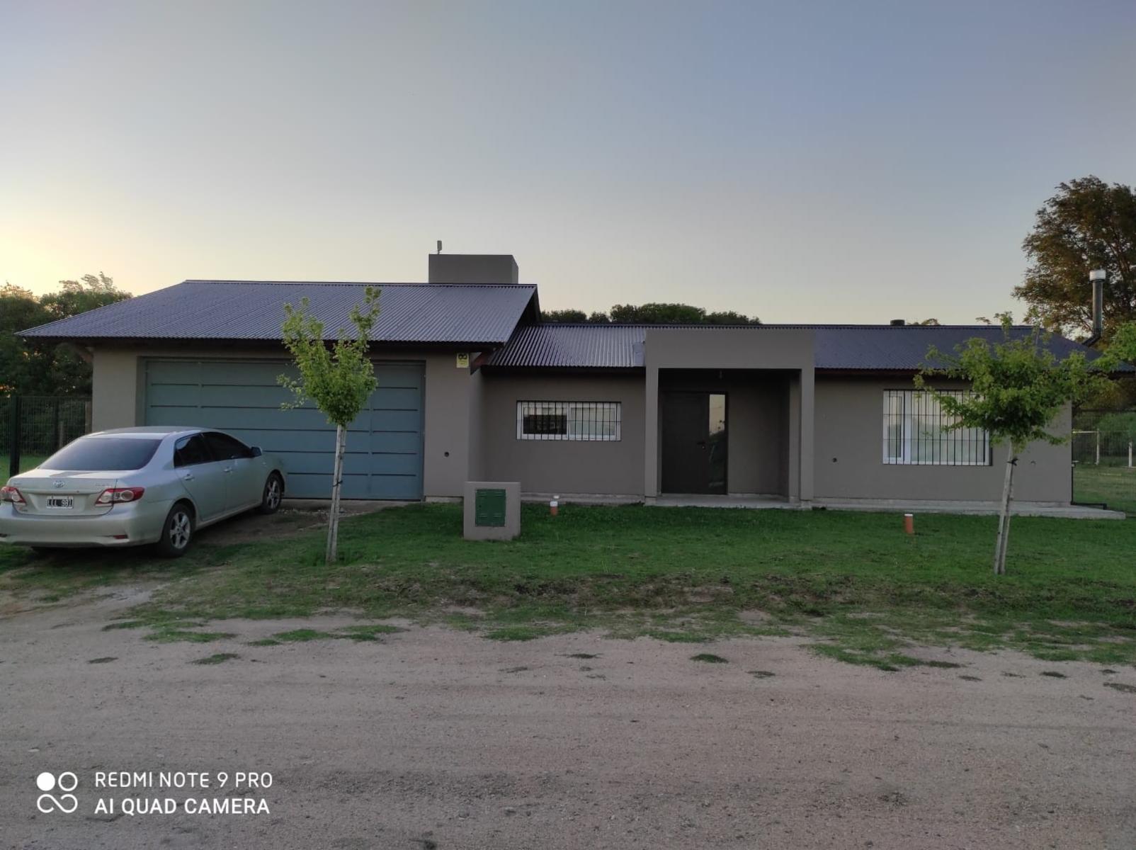CASA EN VENTA BARRIO SIEMPRE VERDE