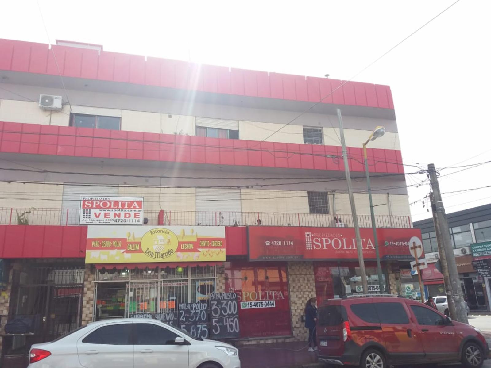 Excelente local comercial a mts de Avenida marquez