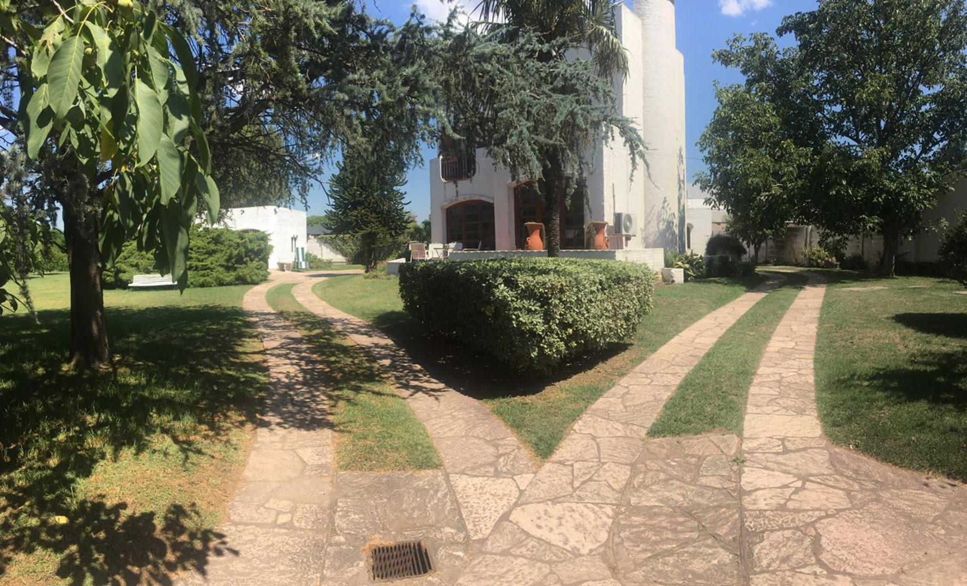 AV. CARLOS ARROYO · Carlos Casares — foto 24