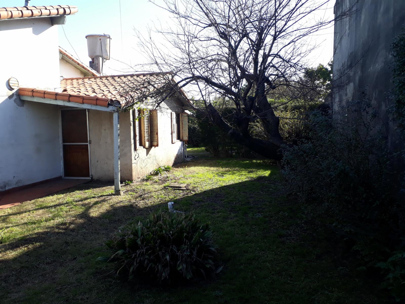 Los Aztecas 4987 · Hurlingham — foto 4