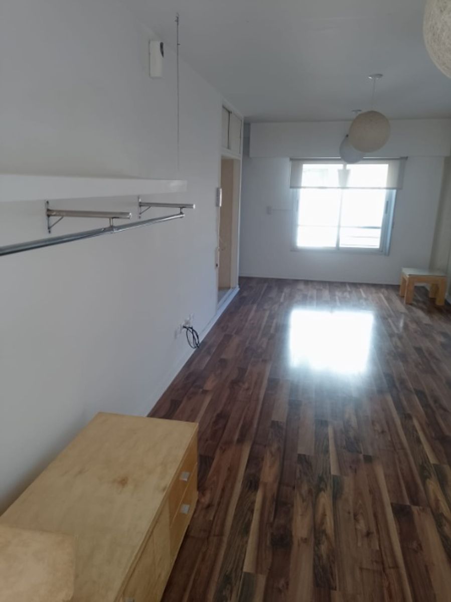 Bartolomé Mitre 751 · Morón — foto 11