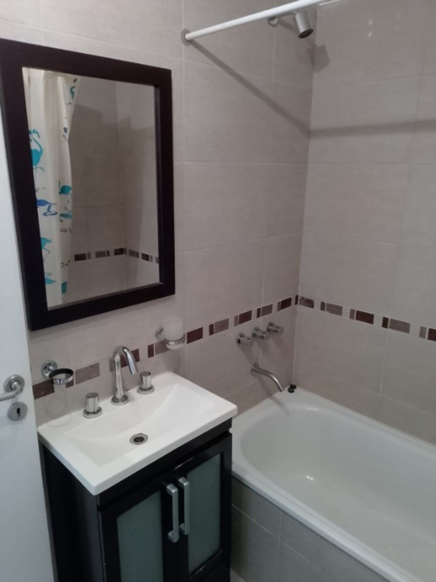 Bartolomé Mitre 751 · Morón — foto 19