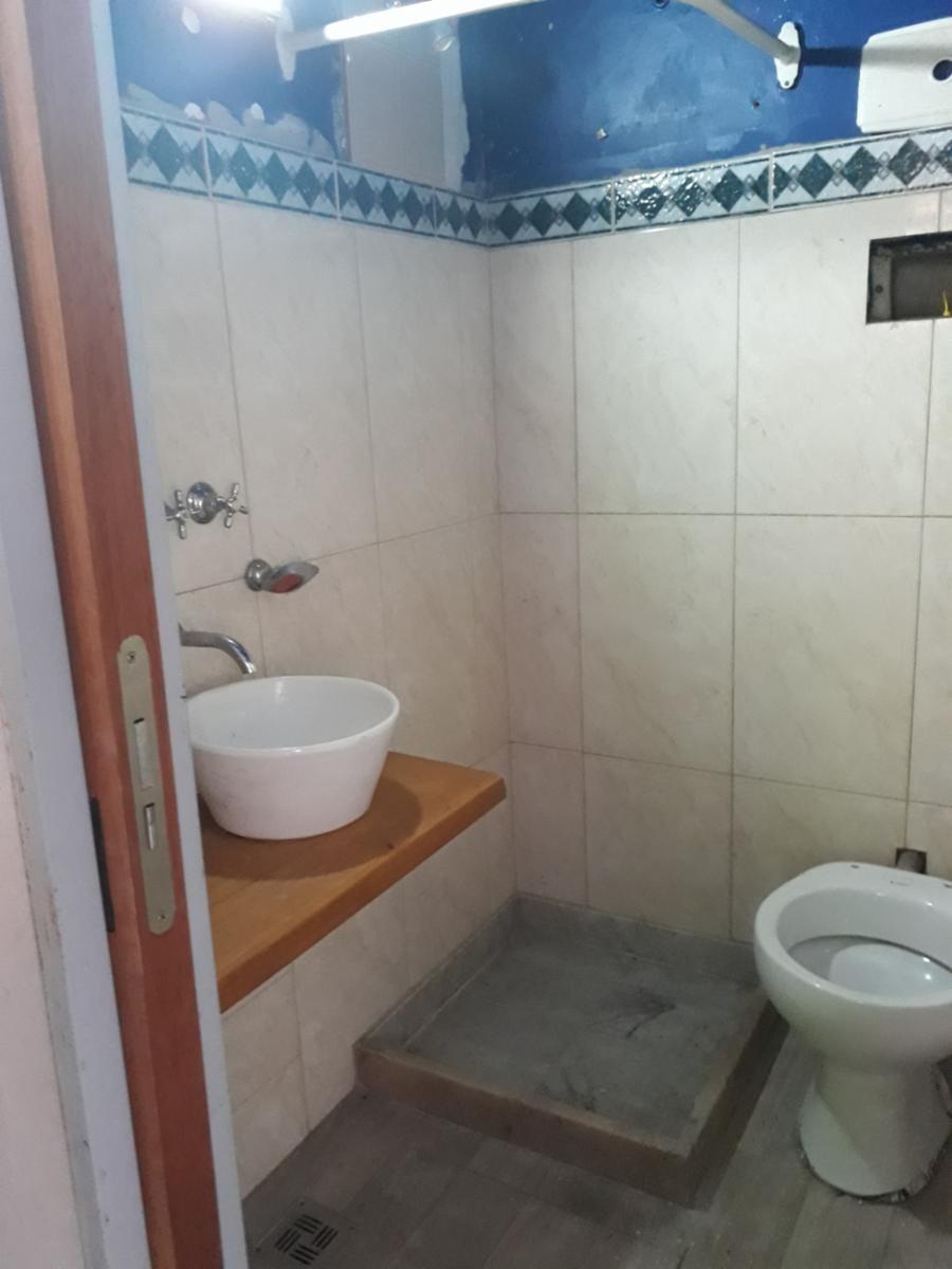 CAVOUR 4000 · Lanús — foto 23