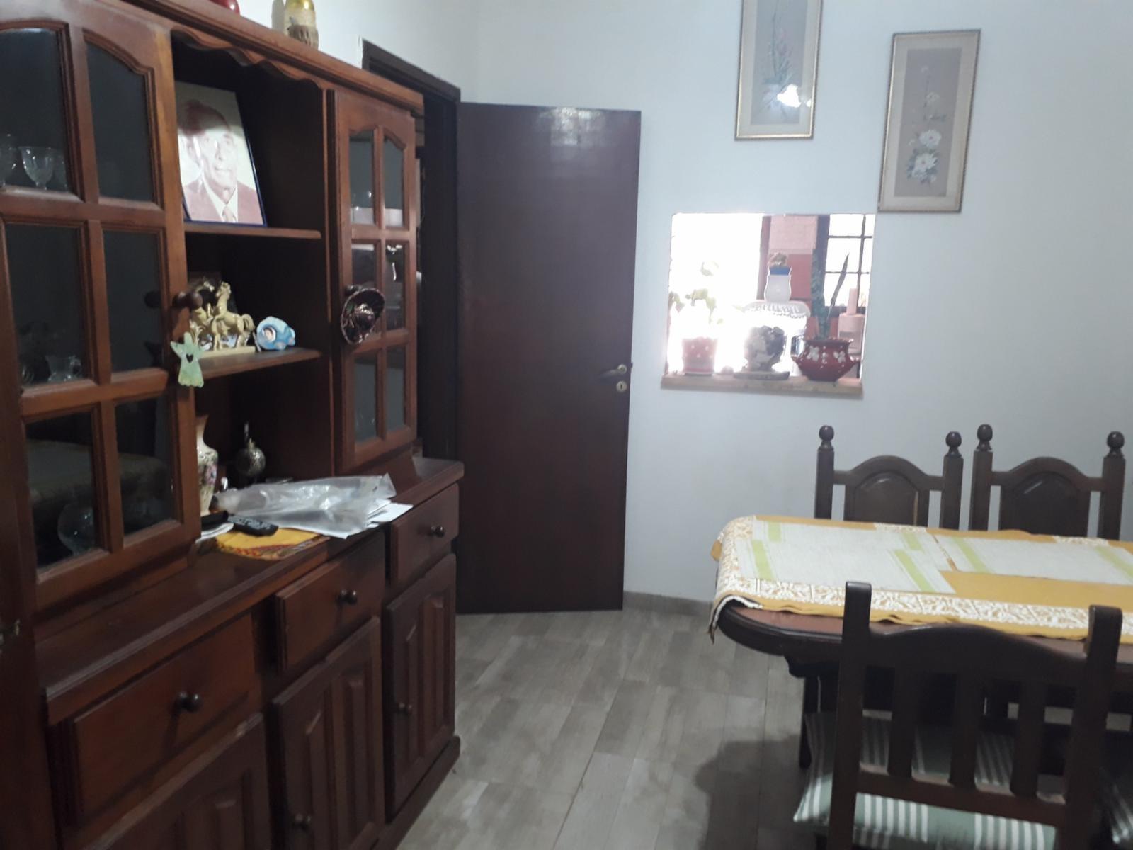 CAVOUR 4000 · Lanús — foto 6