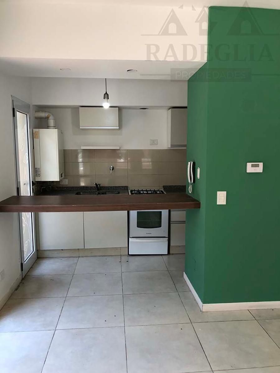 La Rosa 1067 - Adrogue · Almirante Brown — foto 6