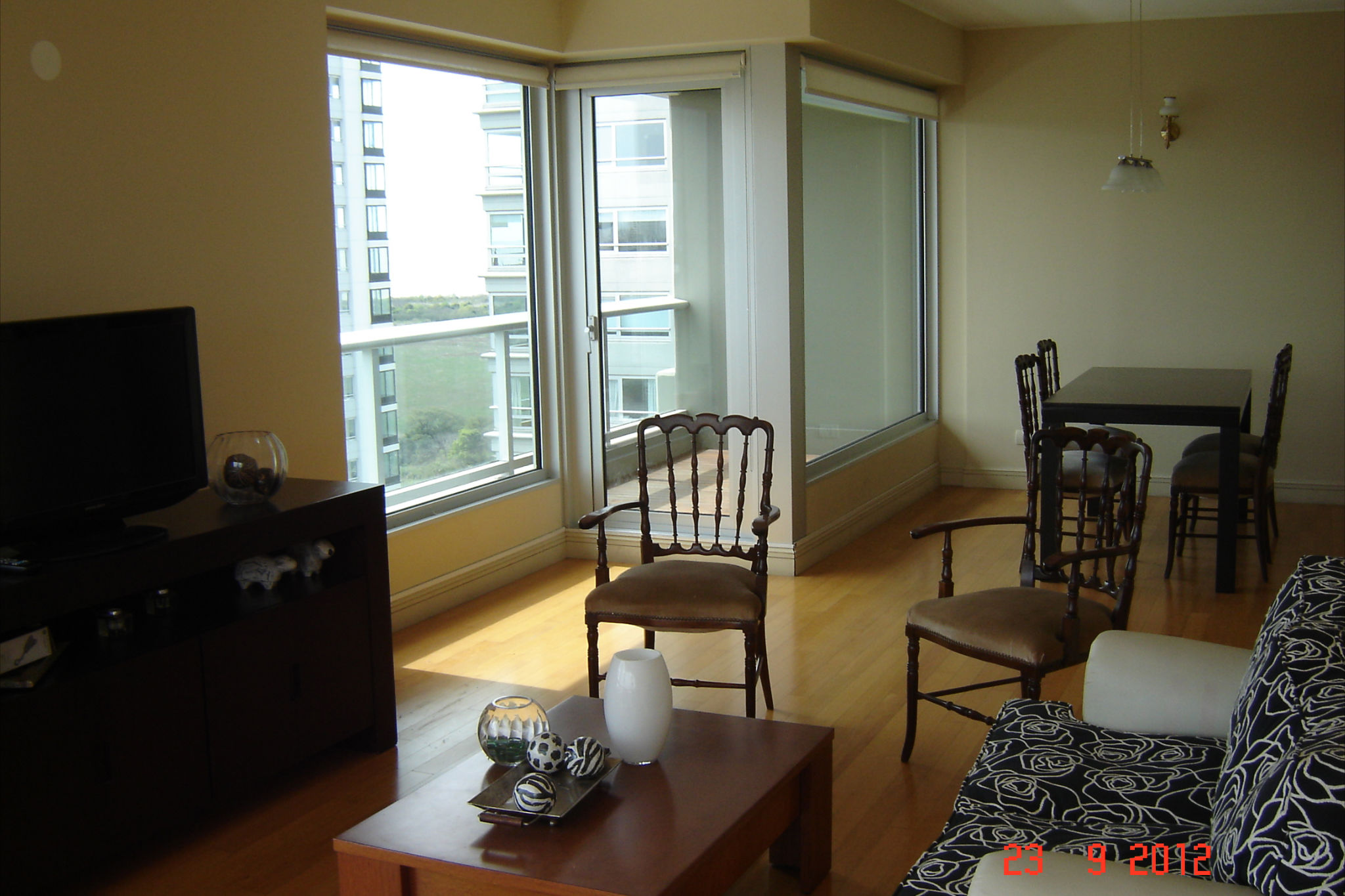 Azucena Villaflor 450 · Puerto Madero — foto 3