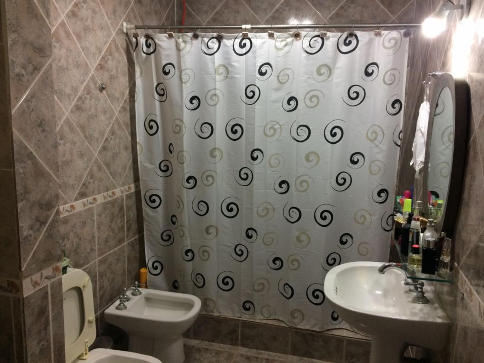 Casa - Local - en venta - Escobar - MATEO GELVES, ENTRE TRAVI Y 25 DE MAYO · Escobar — foto 15
