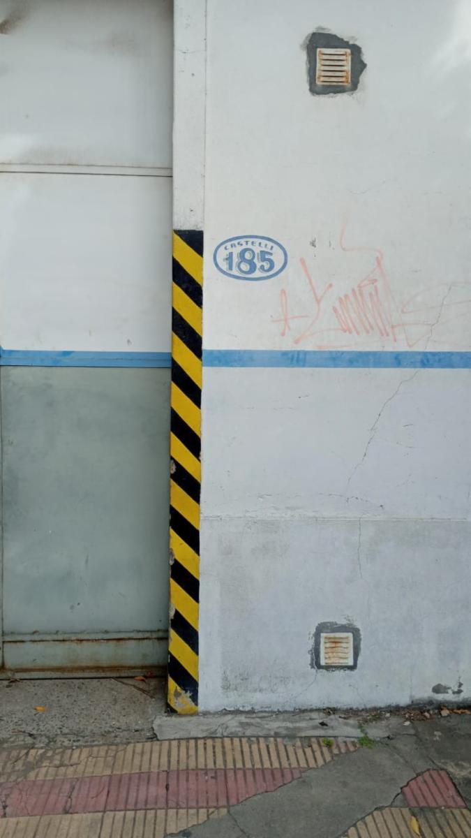 CASTELLI 185 · Morón — foto 4
