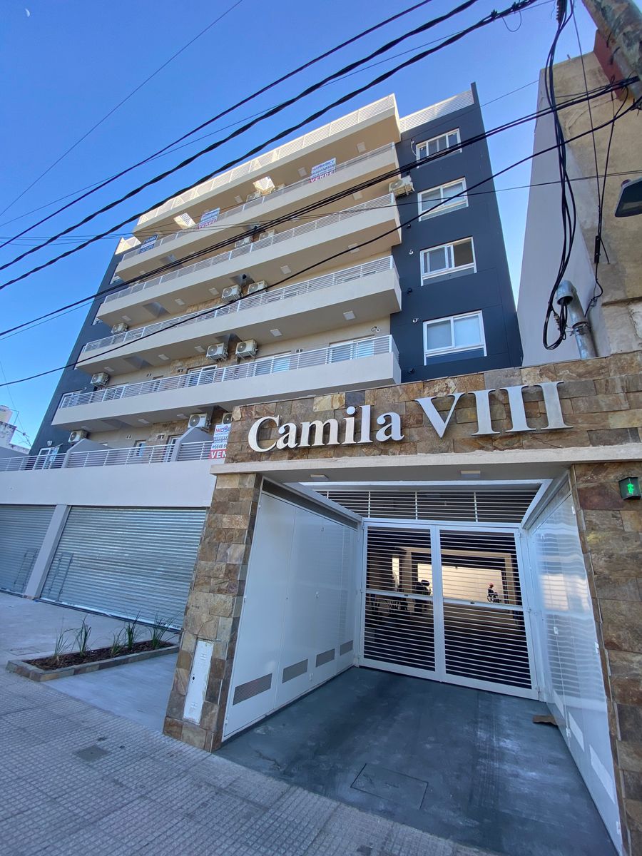 EXCELENTE DEPARTAMENTO 1 AMBIENTE FRENTE A ESTACION CORONADO