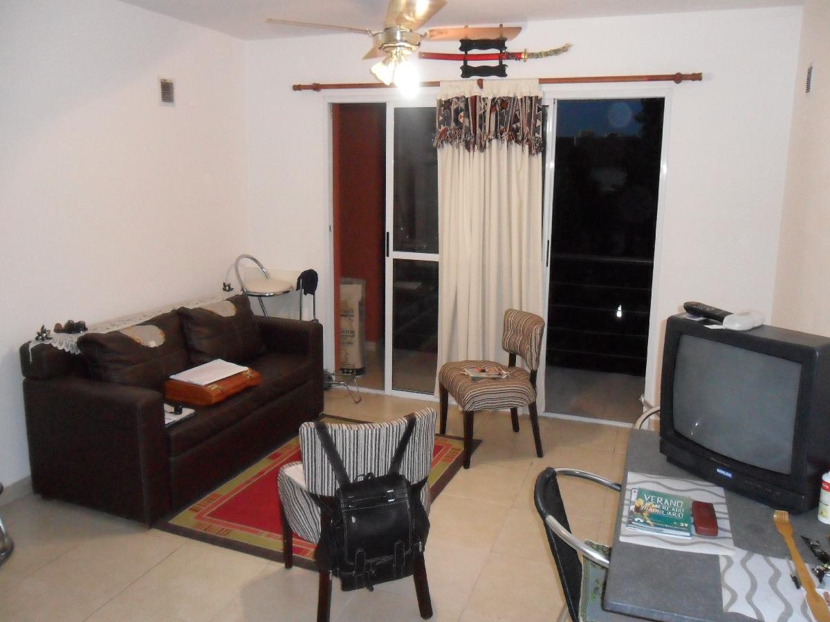 Pringles Nº 872 · San Miguel — foto 3