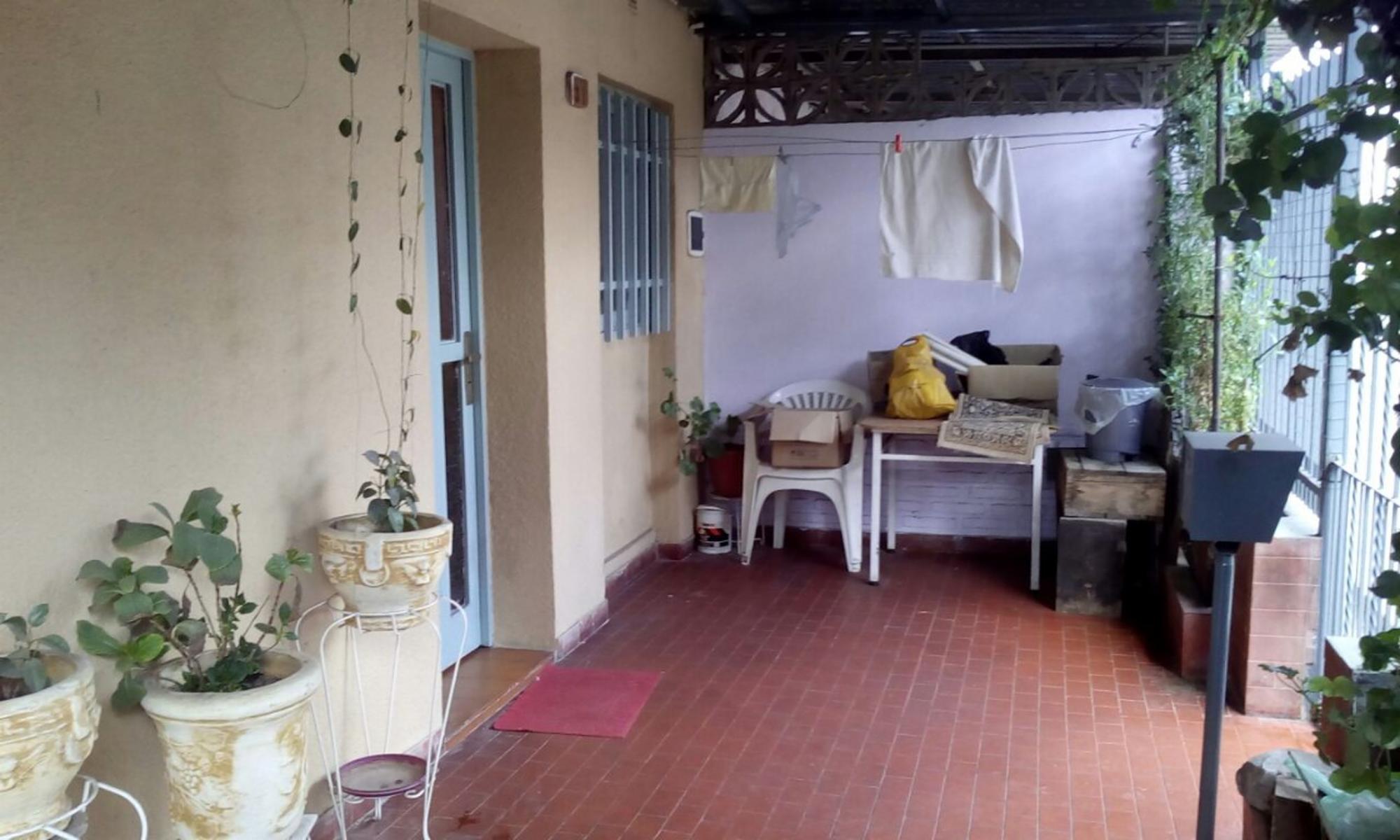 PRECIO TOTAL POR AMBOS - 2 DEPTOS. DE 4 AMB. Y 2 AMB