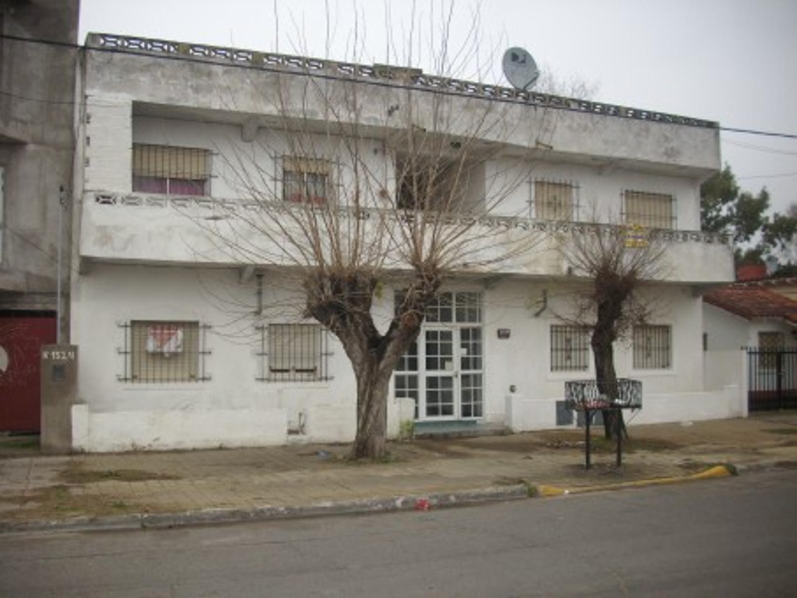 Calle 5 nº 1528 · La Costa — foto 3