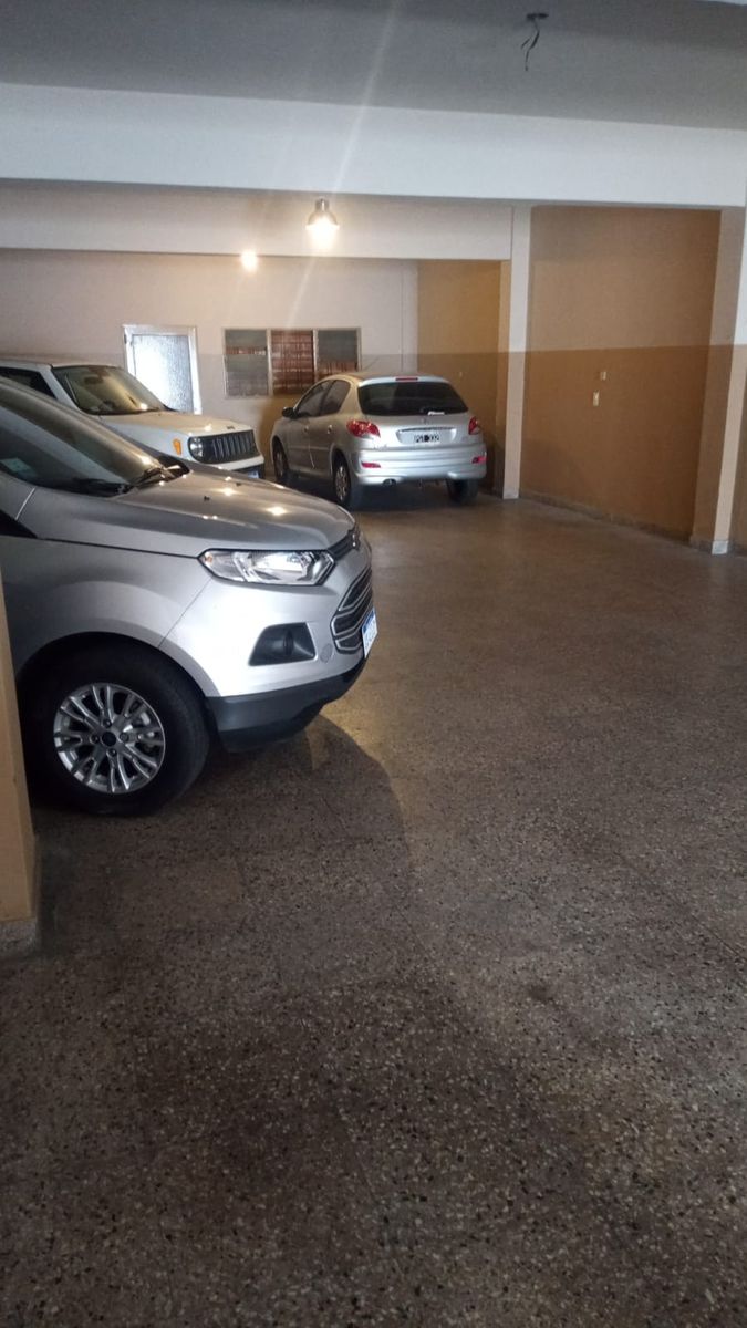 ACASSUSO 7058 · Liniers — foto 4