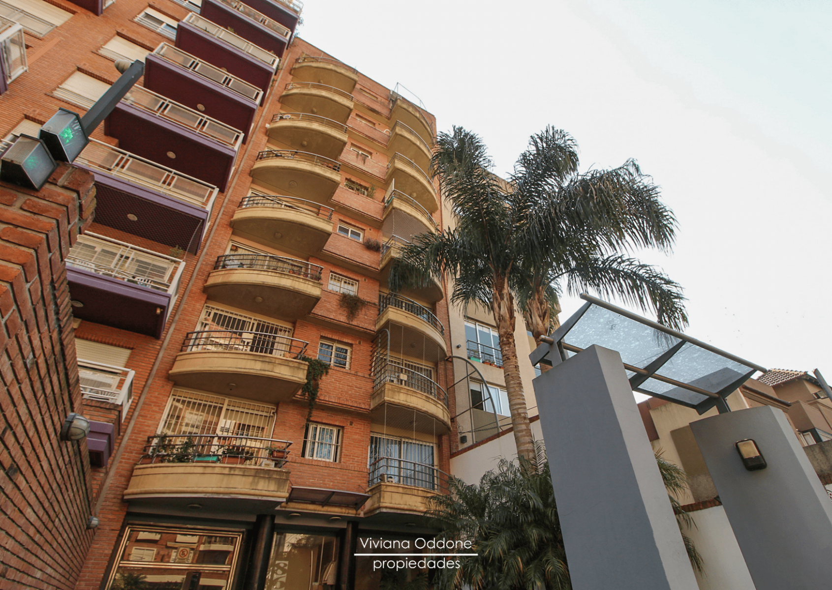 Campana 860 · Morón — foto 3
