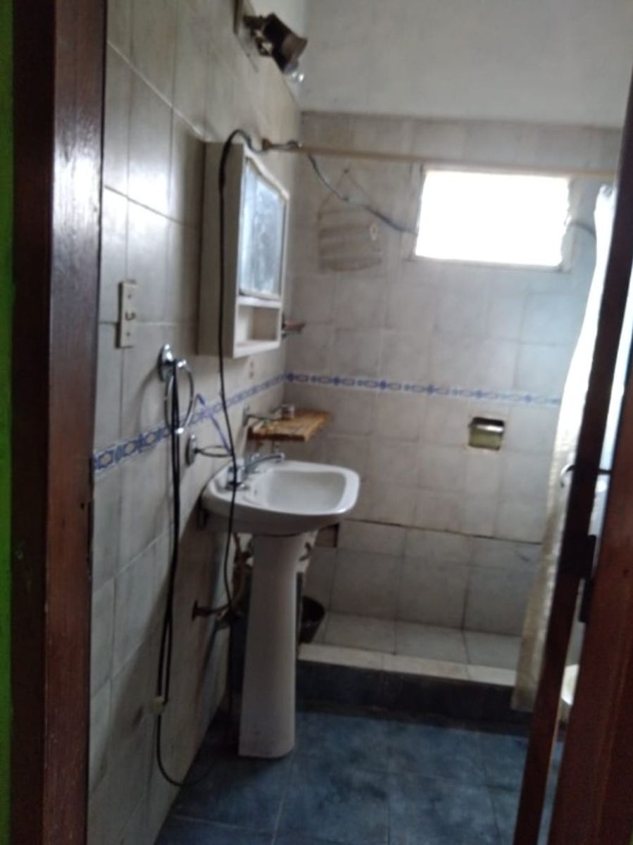 Lanus 2603 · Morón — foto 3