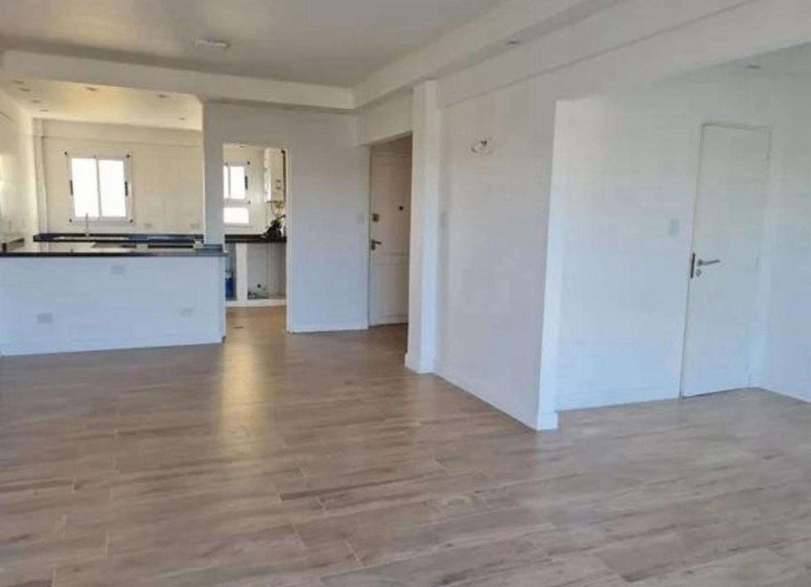 AVENIDA ESPORA 700 · Almirante Brown — foto 22