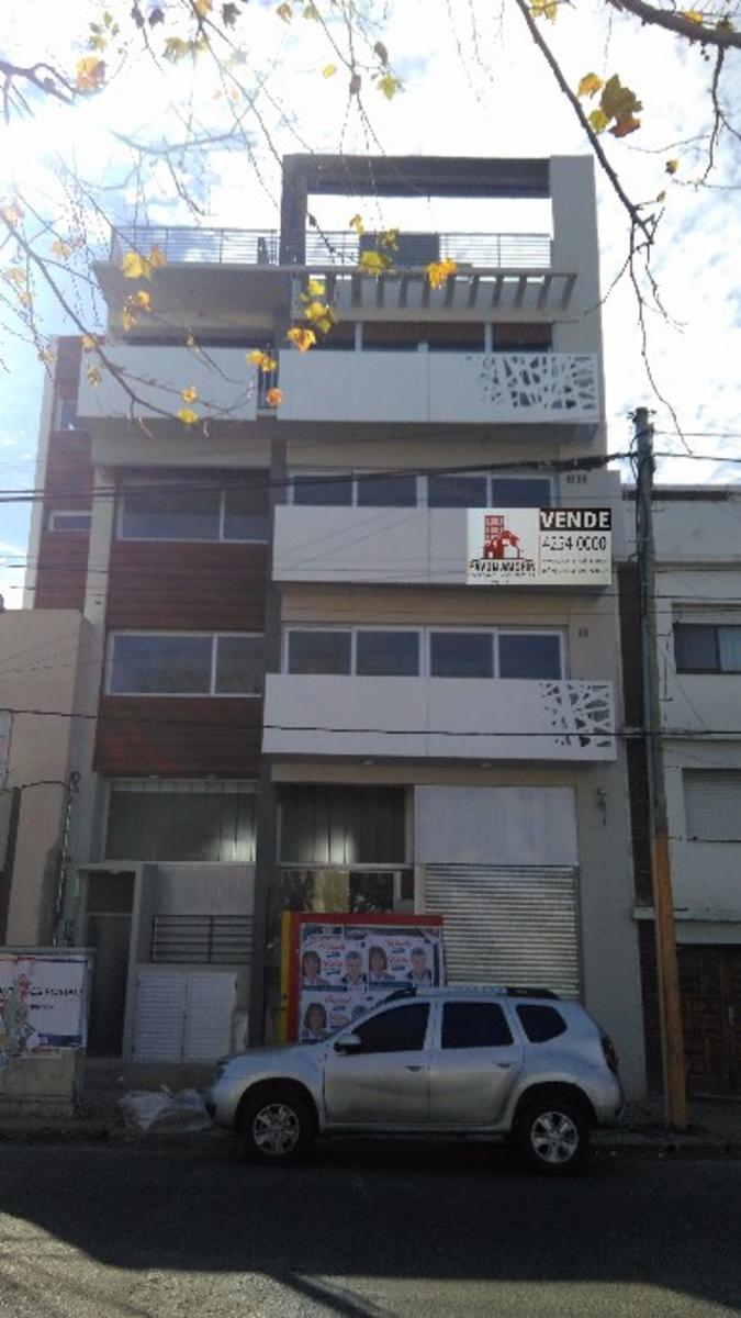 Vicente Lopez al 400 · Quilmes — foto 3