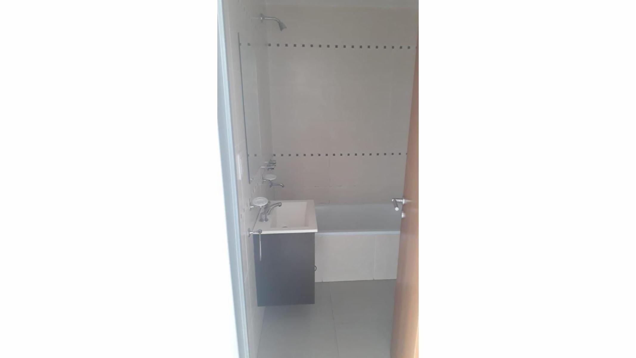 Belgrano 900 · Morón — foto 8