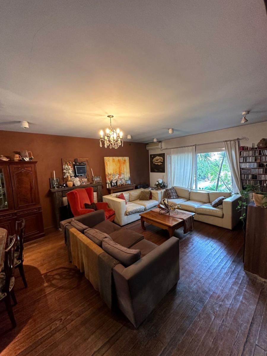 Casa a la venta en el Barrio Privado Las Palmas