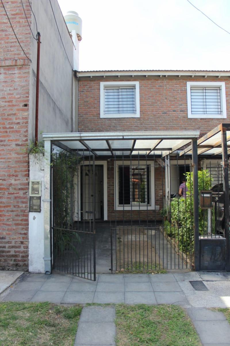 Duplex de 3 amb. 12 cuadras de la estación