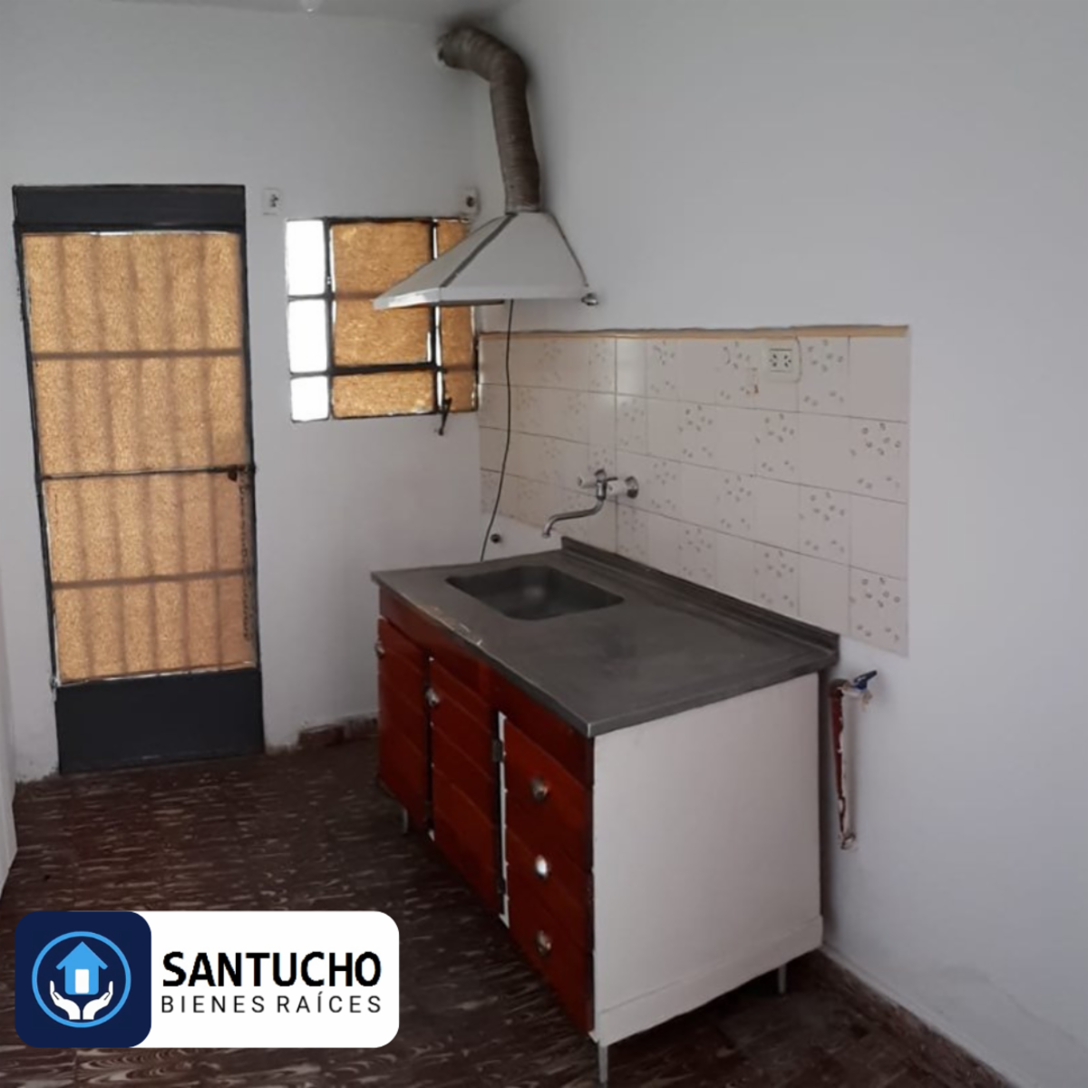 Calle Gral. O´Higgins Nº 84, barrio Norte, Jesús María. · Colón — foto 14