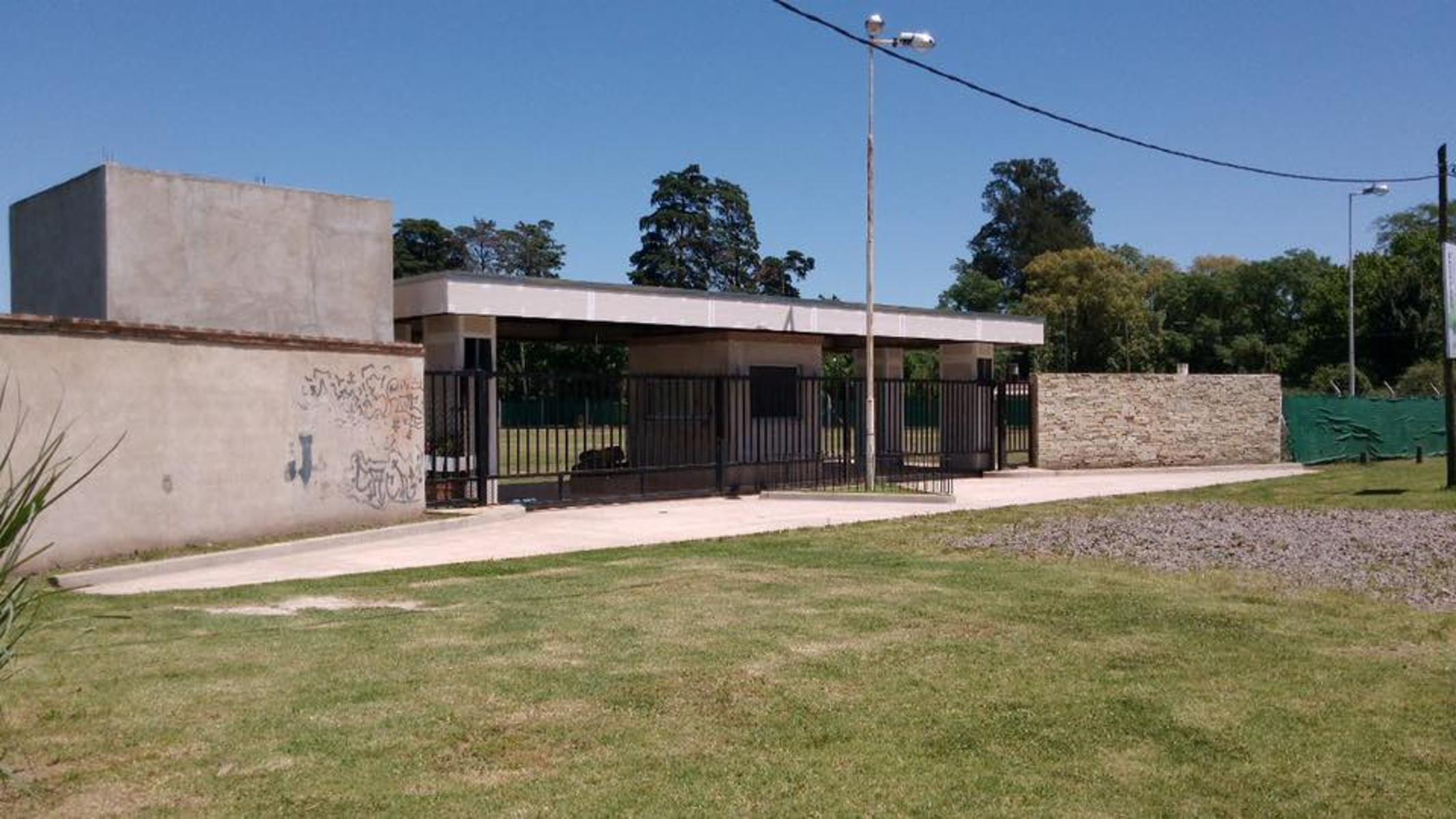 A. Ricardo Balbin 1500 · General Rodriguez — foto 7