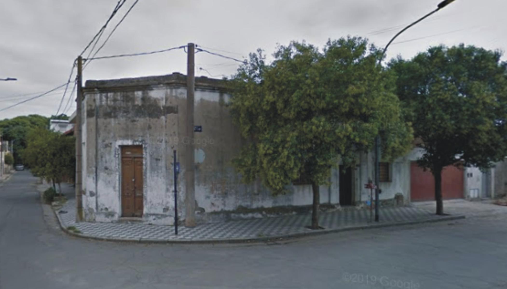 Ref 1294. Casa y local en Córdoba Capital a 20 cuadras del centro