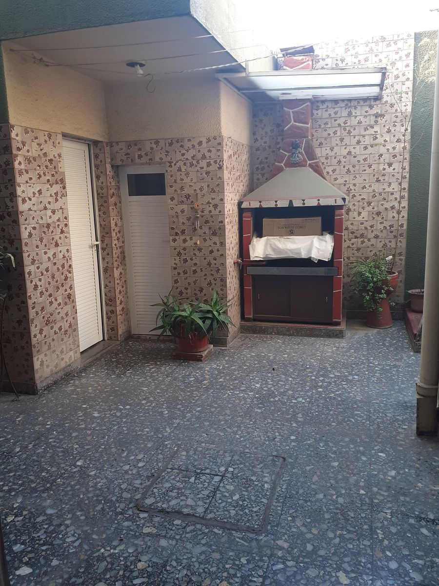 COLON 2200 · La Matanza — foto 12