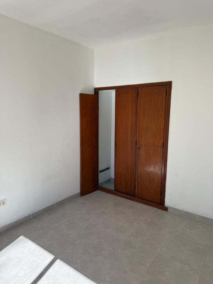 Alfonsina Storni · Brandsen — foto 13
