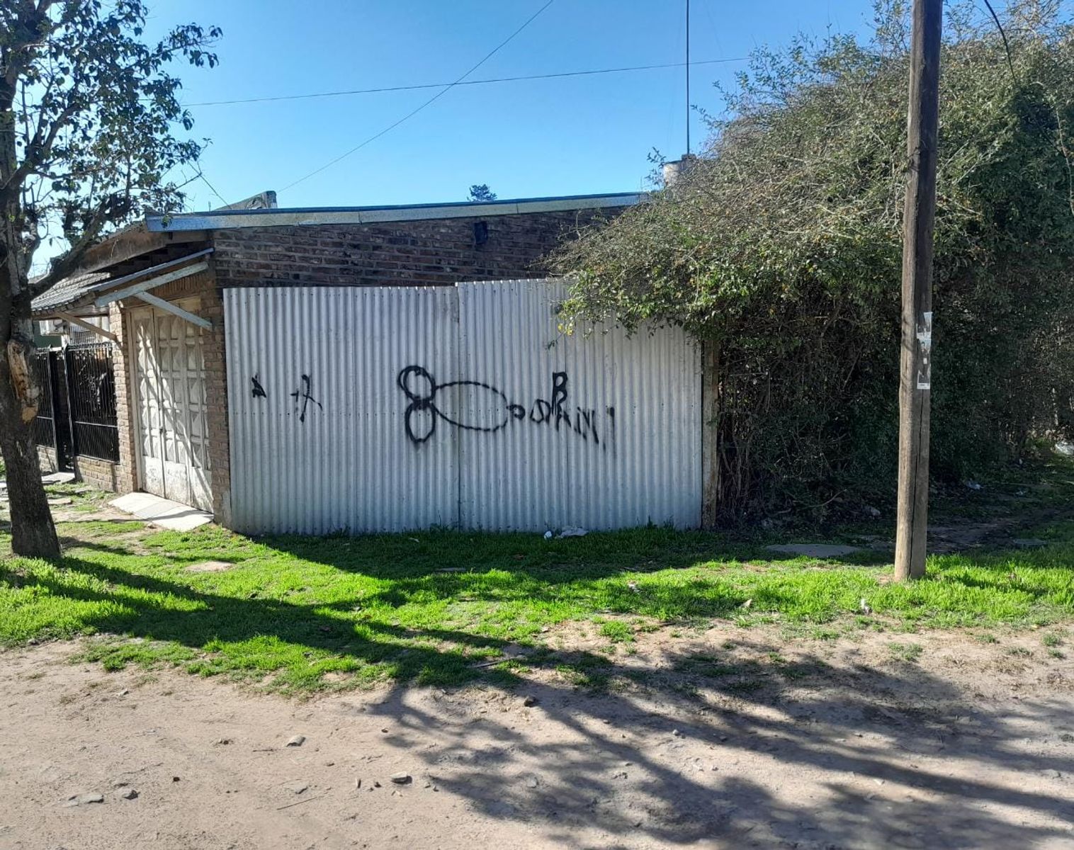 Catamarca 896 · Merlo — foto 3