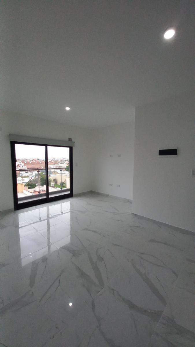 JEAN JAURES 1917 · Lanús — foto 3